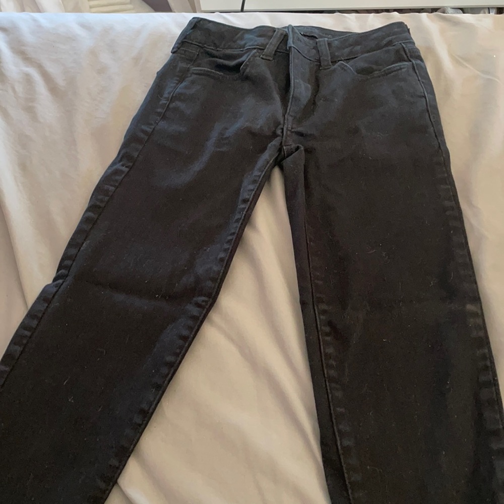00 short never worn American Eagle Jeans